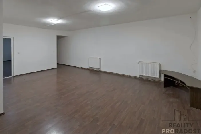 Pronájem bytu 6+kk a větší, Brno, Hvězdová, 211 m2
