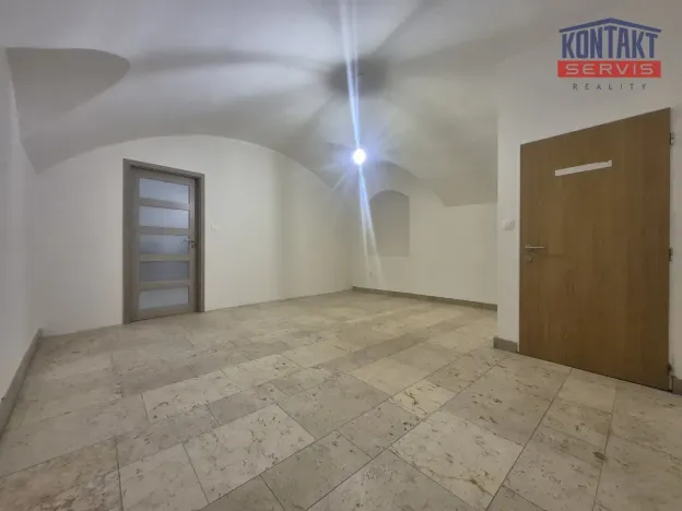 Pronájem bytu 2+1, České Budějovice, nám. Přemysla Otakara II., 80 m2