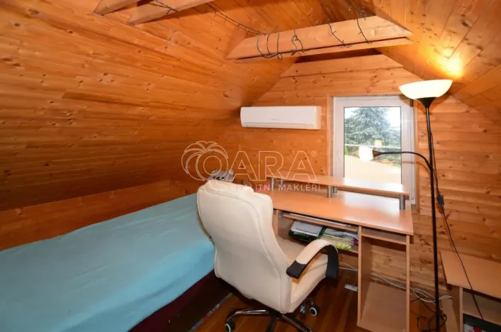 Prodej rodinného domu, Radim, 90 m2