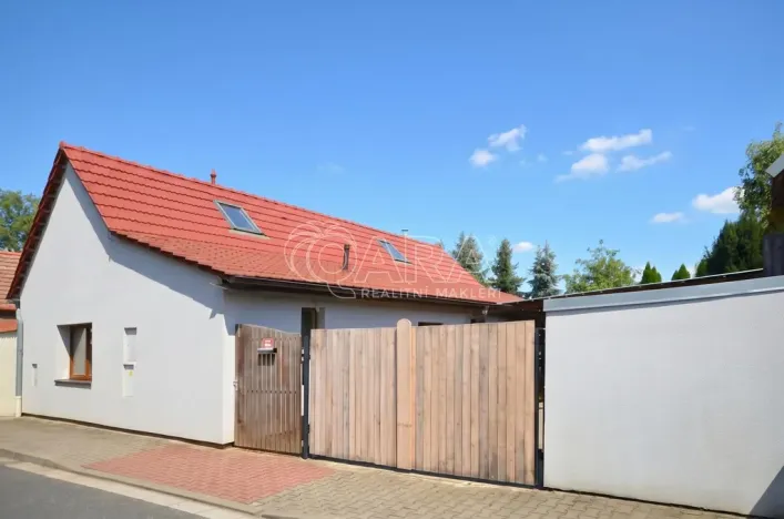 Prodej rodinného domu, Radim, 90 m2