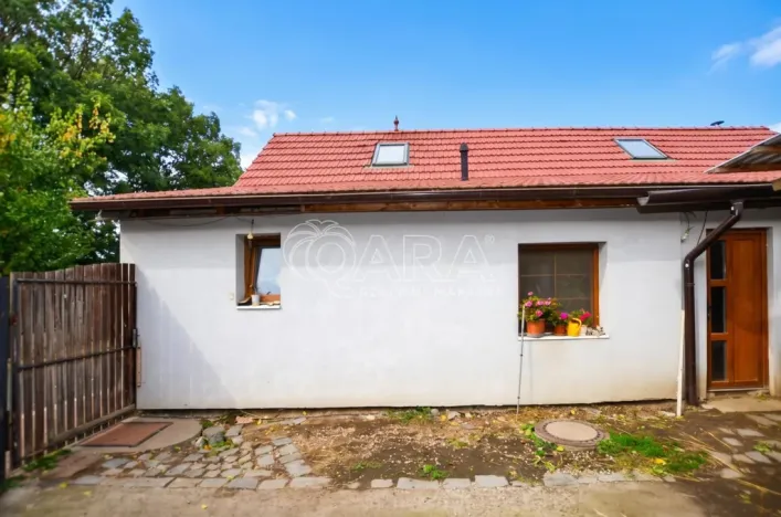 Prodej rodinného domu, Radim, 90 m2