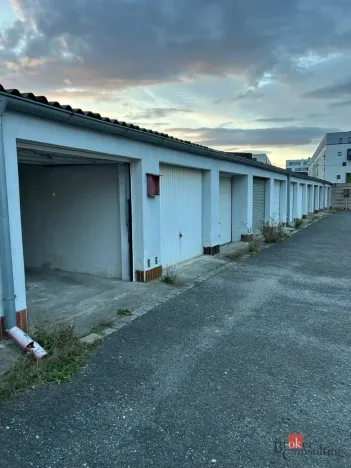 Pronájem garáže, Plzeň - Východní Předměstí, Slovanská alej, 15 m2