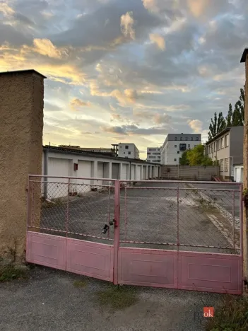 Pronájem garáže, Plzeň - Východní Předměstí, Slovanská alej, 15 m2