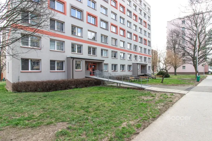 Pronájem bytu 2+kk, Kolín - Kolín II, Kremličkova, 51 m2