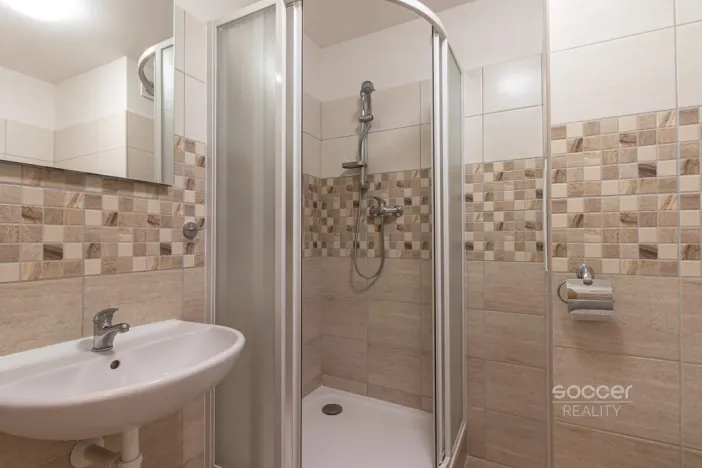 Pronájem bytu 2+kk, Kolín - Kolín II, Kremličkova, 51 m2