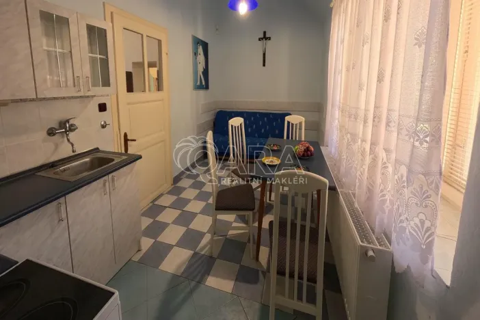 Prodej rodinného domu, Postupice - Čelivo, 451 m2