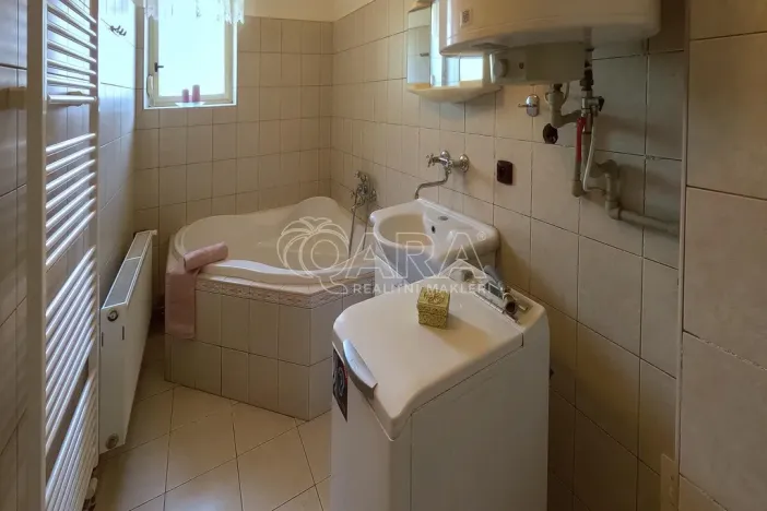 Prodej rodinného domu, Postupice - Čelivo, 451 m2