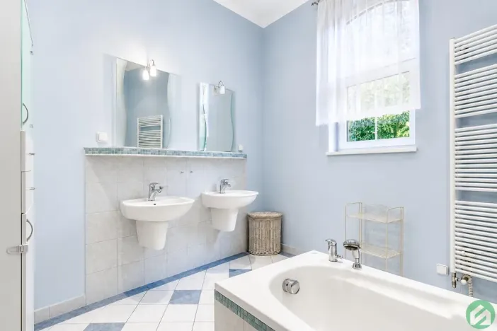 Pronájem vícegeneračního domu, Praha - Písnice, Putimská, 1500 m2