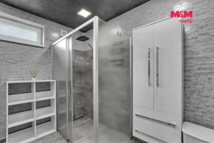 Prodej rodinného domu, Podhradí - Čejkovice, 225 m2