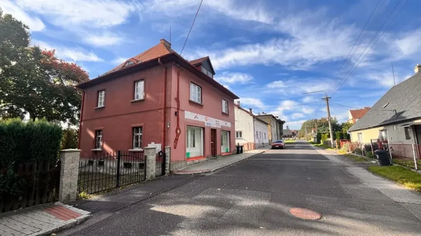 Prodej komerčního pozemku, 250 m², Čelakovická, Varnsdorf