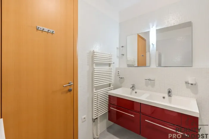 Pronájem bytu 3+kk, Praha - Vršovice, Vršovická, 90 m2