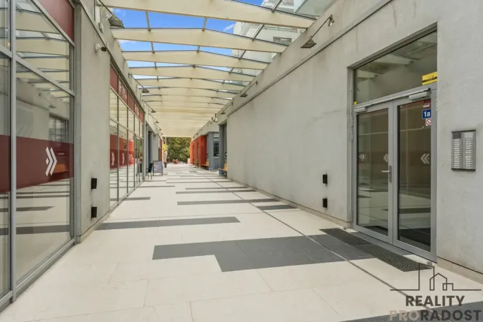 Pronájem bytu 3+kk, Praha - Vršovice, Vršovická, 90 m2