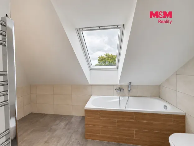 Prodej rodinného domu, Praha - Strašnice, Úvalská, 200 m2