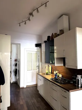 Pronájem bytu 3+1, Praha - Žižkov, Škroupovo náměstí, 86 m2