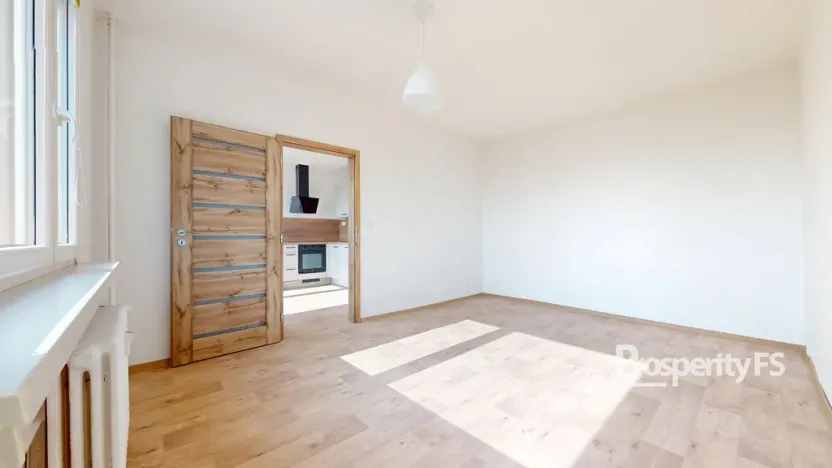 Pronájem bytu 1+1, Ústí nad Labem - Severní Terasa, Kmochova, 33 m2
