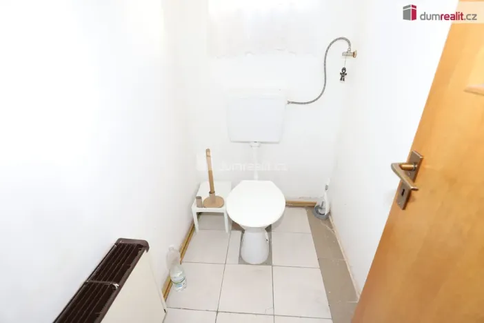 Pronájem bytu 1+1, Planá, náměstí Svobody, 40 m2