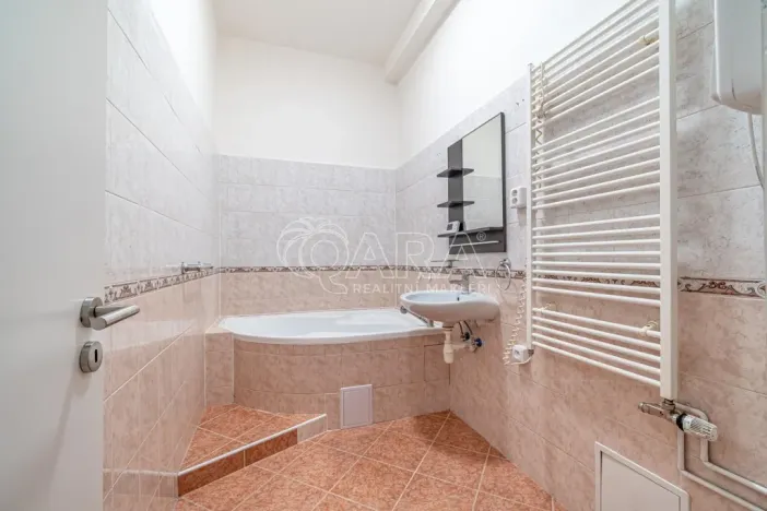Pronájem bytu 2+1, Kralupy nad Vltavou, Jungmannova, 90 m2