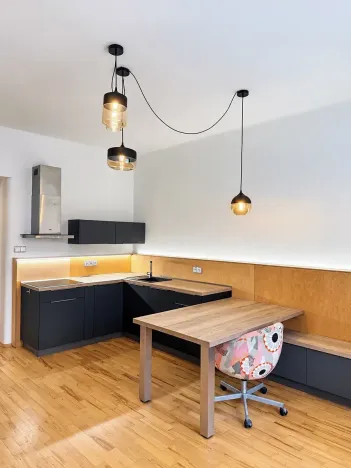 Pronájem bytu 2+kk, Praha - Žižkov, Baranova, 58 m2