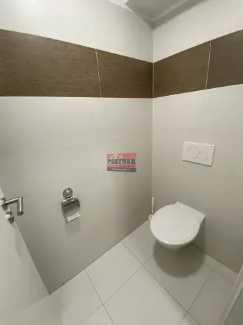 Pronájem kanceláře, Tábor, Herlošova, 32 m2