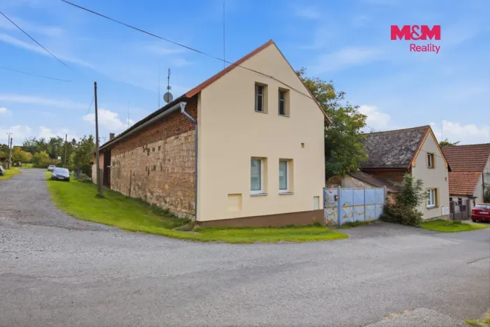 Prodej rodinného domu, Krupá, 84 m2