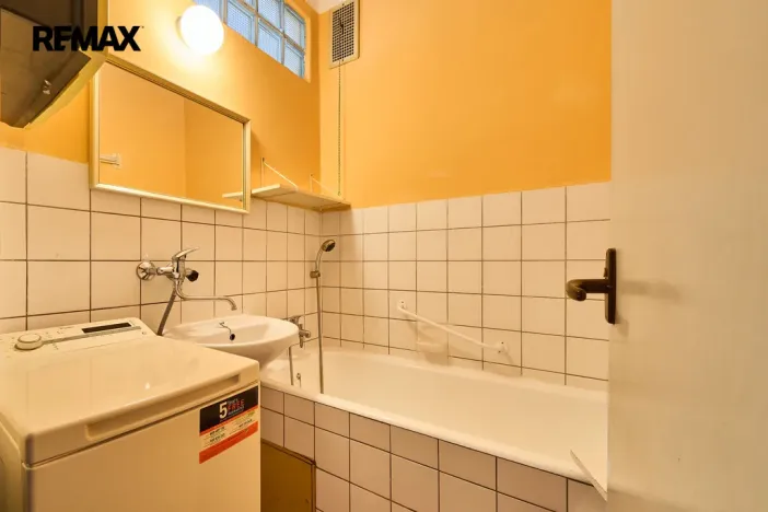 Prodej bytu 3+1, Trutnov - Horní Předměstí, Chodská, 63 m2