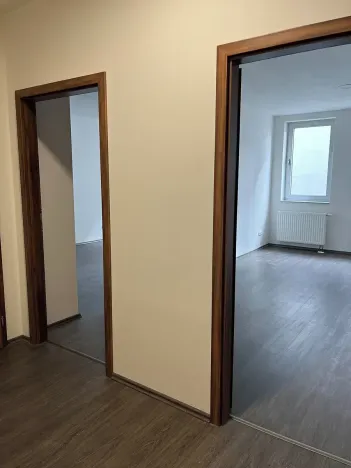 Pronájem bytu 2+kk, Liberec, Pražská, 45 m2