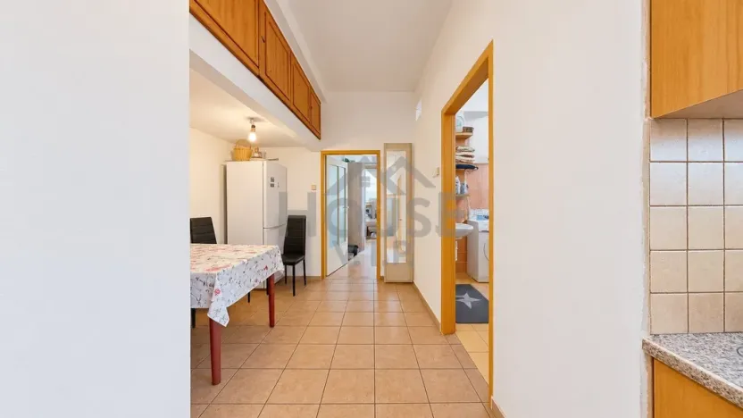 Prodej bytu 2+1, Poděbrady, Československé armády, 63 m2