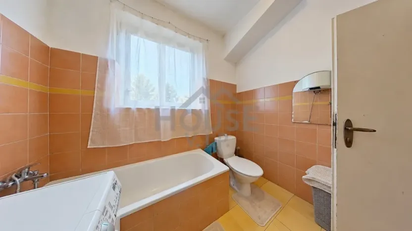 Prodej bytu 2+1, Poděbrady, Československé armády, 63 m2