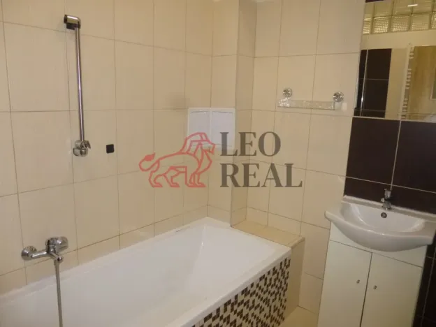 Pronájem bytu 4+1, Děčín - Děčín IV-Podmokly, Bezručova, 70 m2