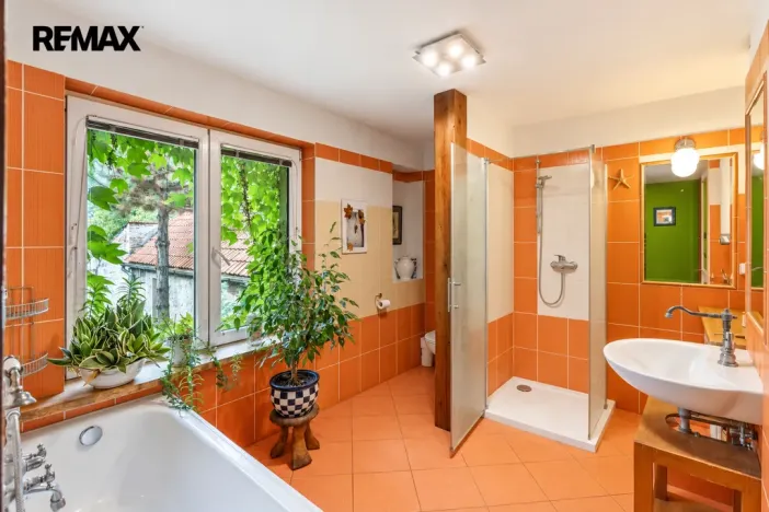 Prodej vícegeneračního domu, Čečelice, Všetatská, 330 m2