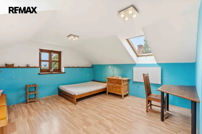 Prodej vícegeneračního domu, Čečelice, Všetatská, 330 m2