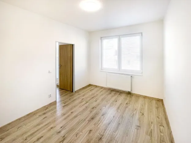 Pronájem bytu 2+kk, Tábor, Maredova, 58 m2