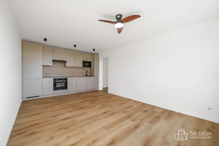 Prodej bytu 2+kk, Plzeň - Hradiště, Zelenohorská, 40 m2