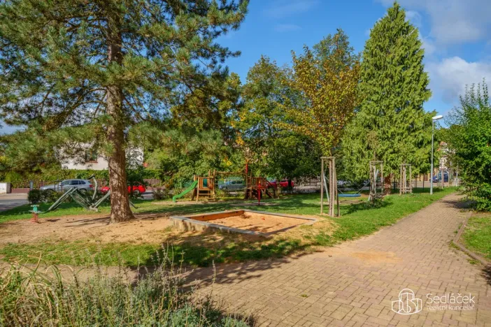 Prodej bytu 2+kk, Plzeň - Hradiště, Zelenohorská, 40 m2