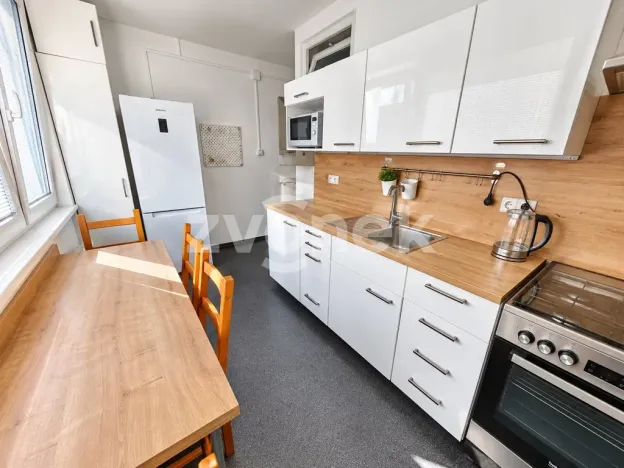 Pronájem bytu 3+1, 68 m², Slezská, Zlín
