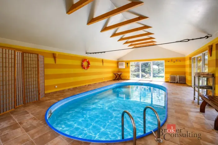 Prodej rodinného domu, Olšany, 240 m2