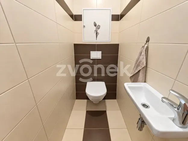 Pronájem bytu 2+kk, Zlín - Příluky, Dřevnická, 57 m2