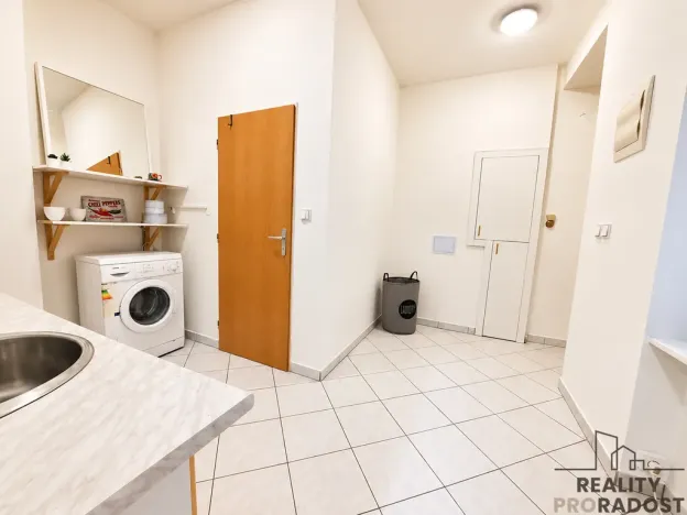 Pronájem bytu 1+1, Brno, Lidická, 34 m2