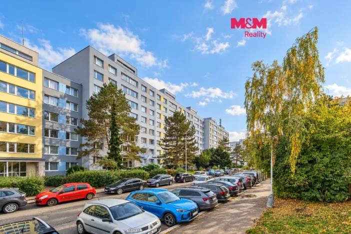 Prodej bytu 2+kk, Praha - Háje, Stříbrského, 42 m2
