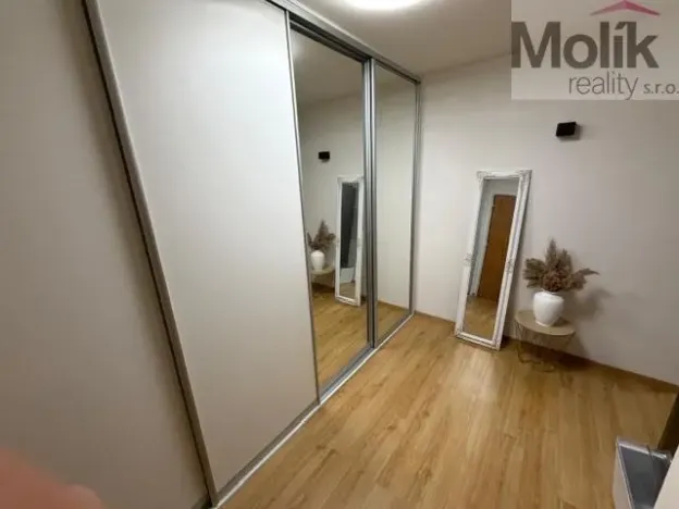 Pronájem bytu 2+kk, Most, Bělehradská, 40 m2