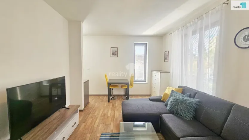 Pronájem bytu 1+kk, Kolín - Kolín III, Václavská, 30 m2
