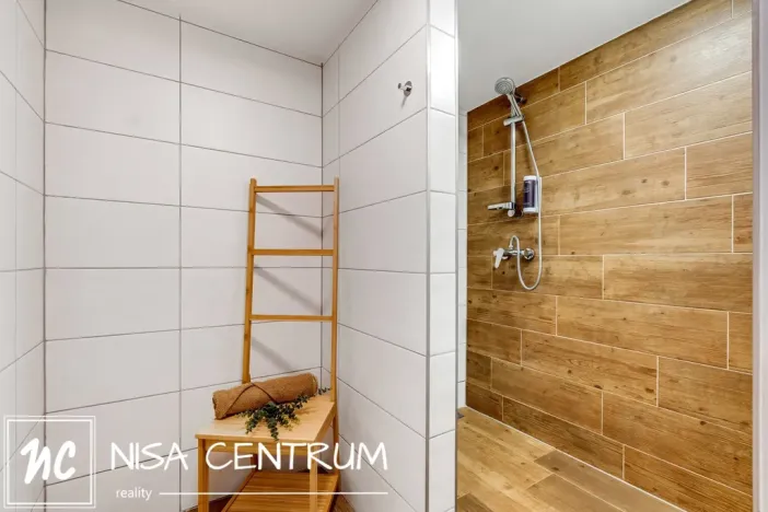 Prodej rodinného domu, Desná - Desná I, Výletní, 250 m2