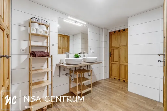 Prodej rodinného domu, Desná - Desná I, Výletní, 250 m2