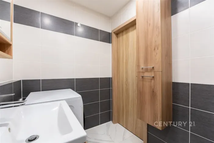 Prodej bytu 4+1, Chlumec, Vyklická, 81 m2