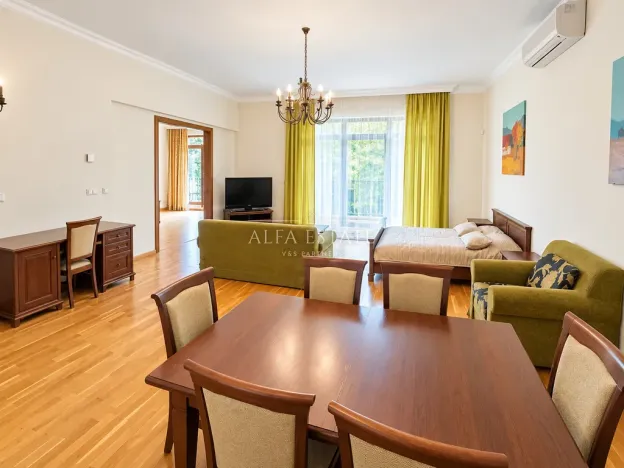 Pronájem bytu 2+1, Karlovy Vary, U Imperiálu, 110 m2