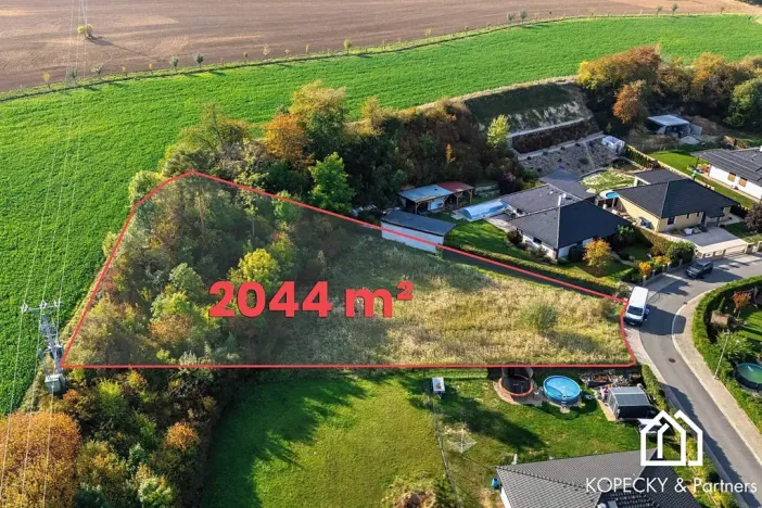 Prodej pozemku pro bydlení, Močovice, 2044 m2