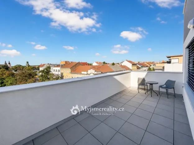Pronájem bytu 3+kk, Znojmo, Kosmákova, 115 m2