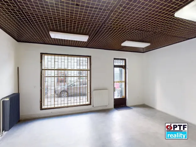 Pronájem lesa, 95 m², Veleslavínova, Plzeň, Vnitřní Město