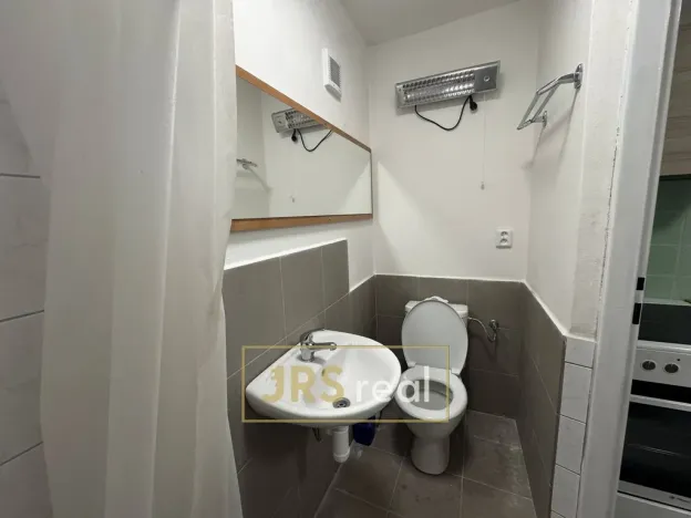 Pronájem bytu 1+kk, Velké Pavlovice, 30 m2