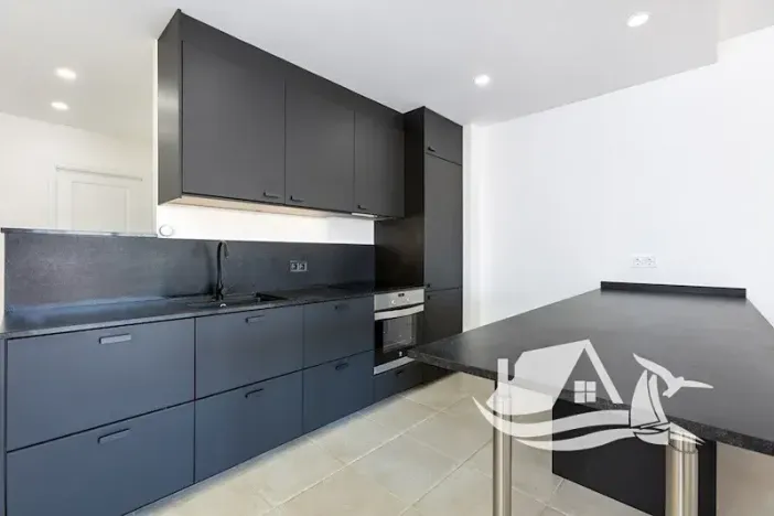 Prodej bytu 4+kk, Marbella, Španělsko, 95 m2